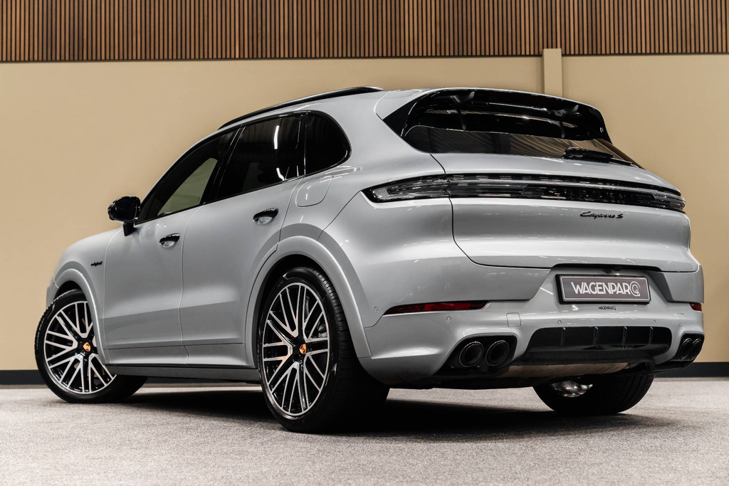 Porsche Cayenne S E-Hybrid 50446807-1.jpg | WagenparQ
