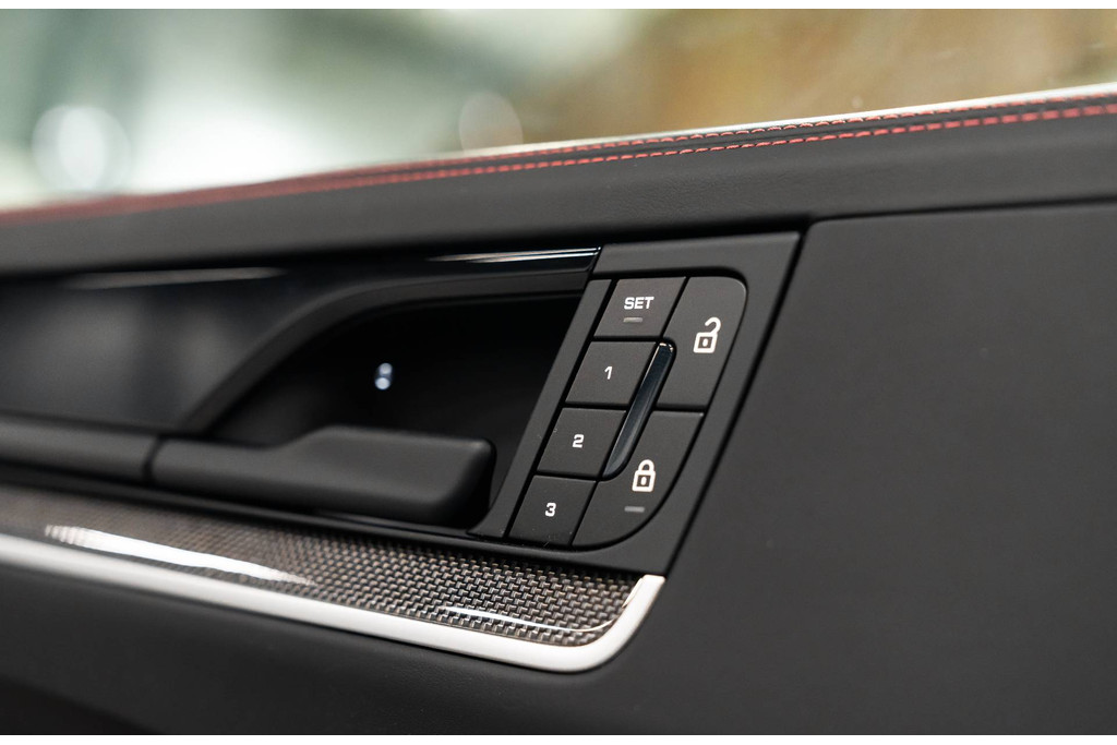 Porsche Cayenne S E-Hybrid 50446807-26.jpg | WagenparQ