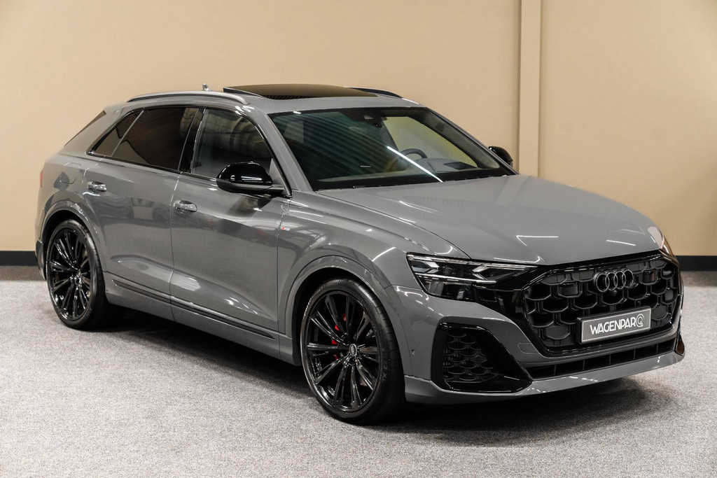 Audi Q8 60 TFSIe Competition 52938159-10.jpg | WagenparQ