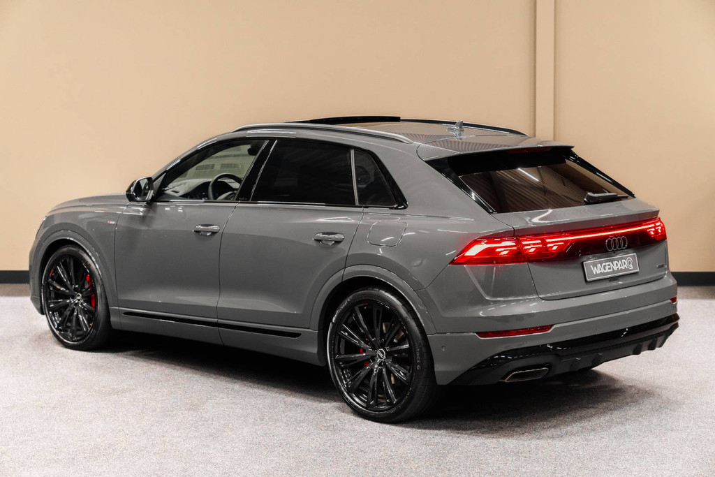 Audi Q8 60 TFSIe Competition 52938159-11.jpg | WagenparQ