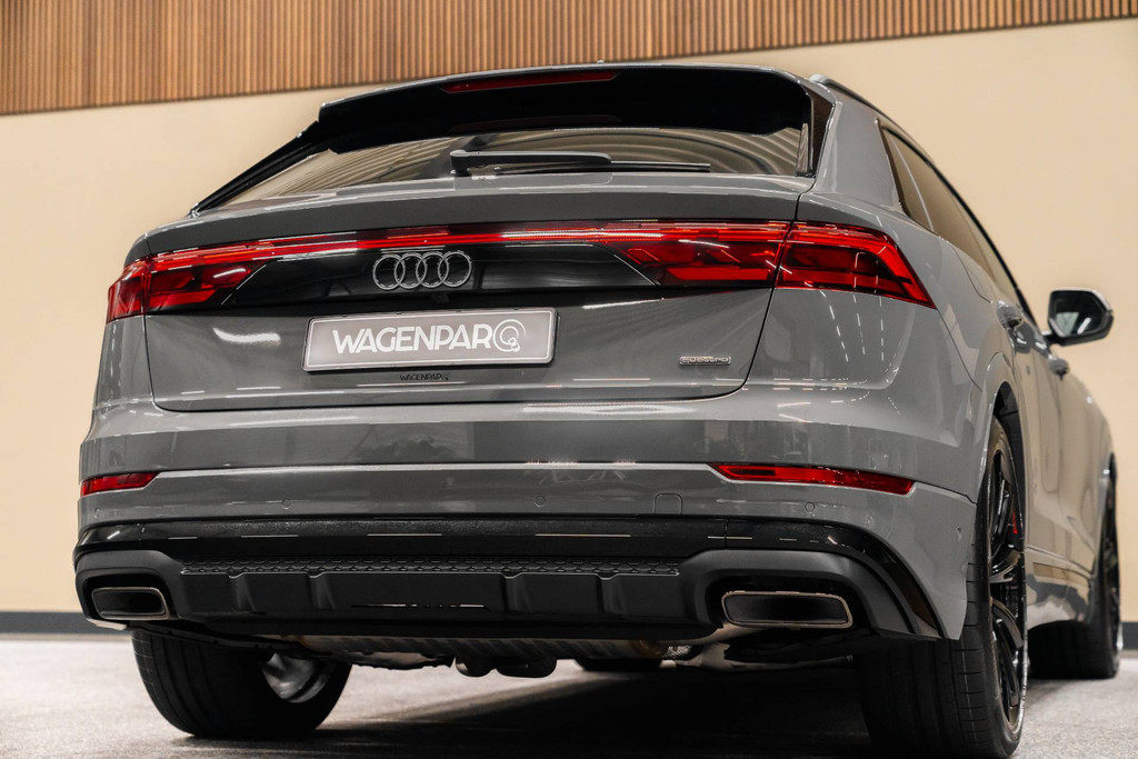 Audi Q8 60 TFSIe Competition 52938159-15.jpg | WagenparQ