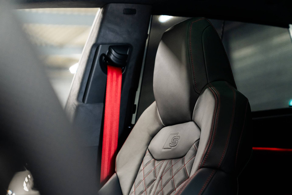 Audi Q8 60 TFSIe Competition 52938159-23.jpg | WagenparQ