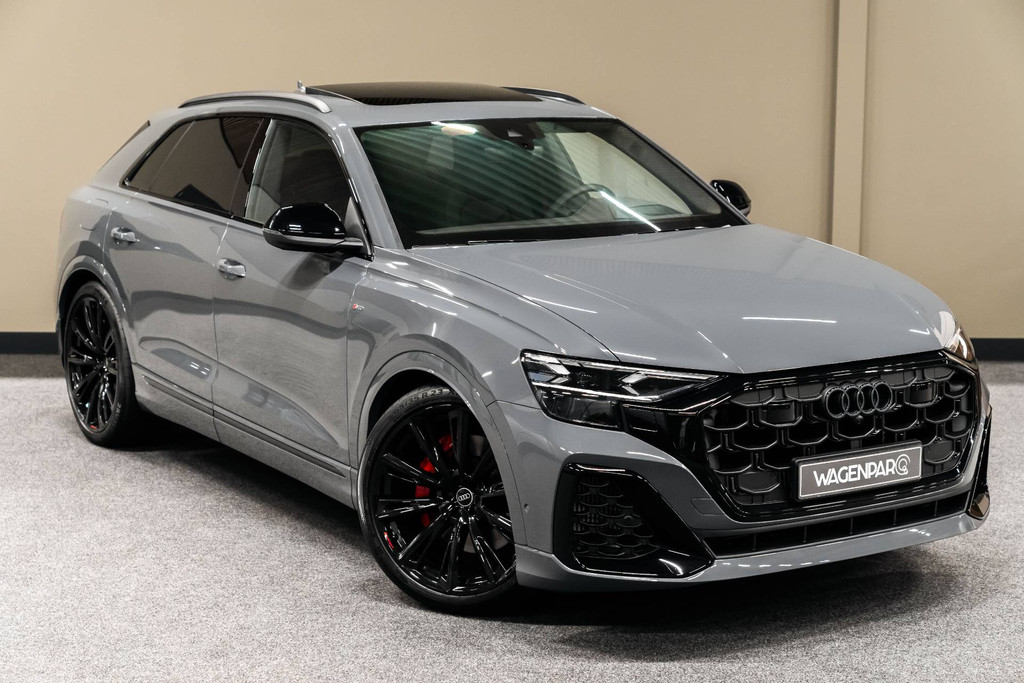 Audi Q8 60 TFSIe Competition 52938162-4.jpg | WagenparQ