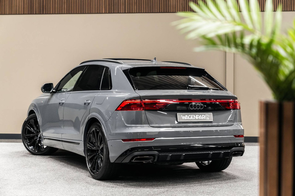 Audi Q8 60 TFSIe Competition 52938162-11.jpg | WagenparQ