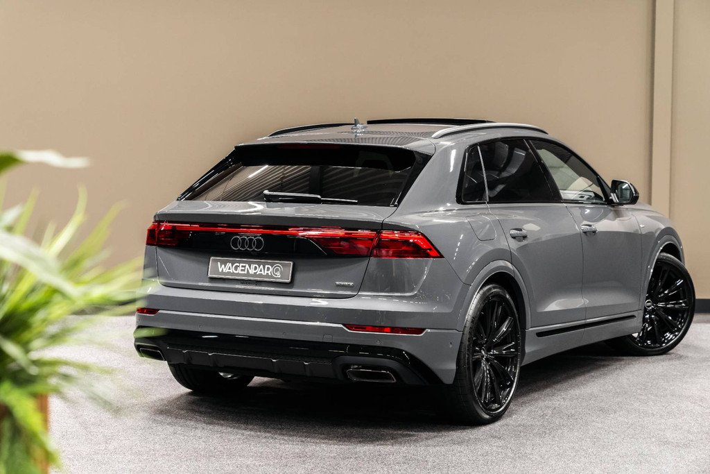 Audi Q8 60 TFSIe Competition 52938162-28.jpg | WagenparQ