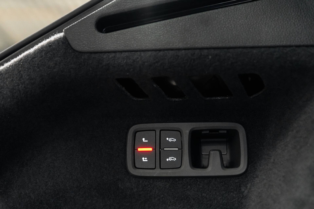 Audi Q8 60 TFSIe Competition 52938162-48.jpg | WagenparQ