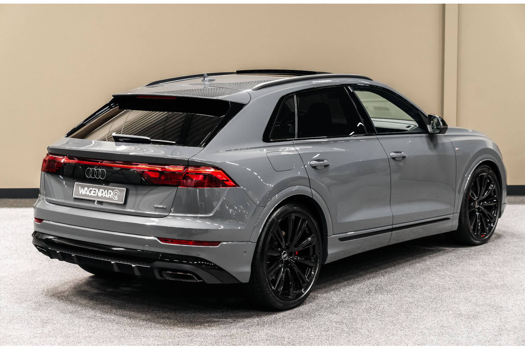 Audi Q8 60 TFSIe Competition 52938162-5.jpg | WagenparQ