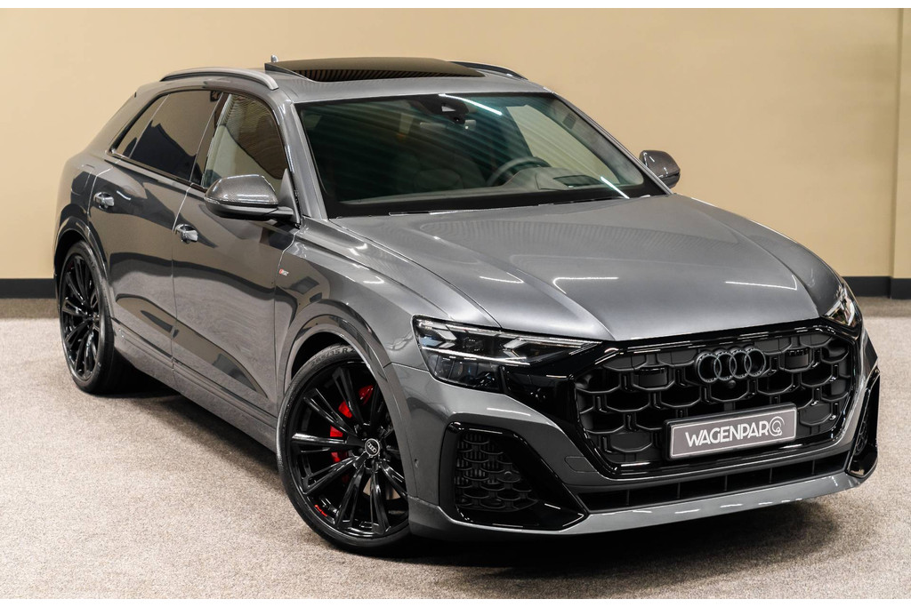Audi Q8 60 TFSIe Competition 53521642-4.jpg | WagenparQ