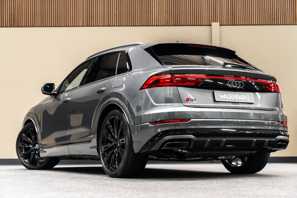 Audi Q8 60 TFSIe Competition 53536281-1.jpg | WagenparQ