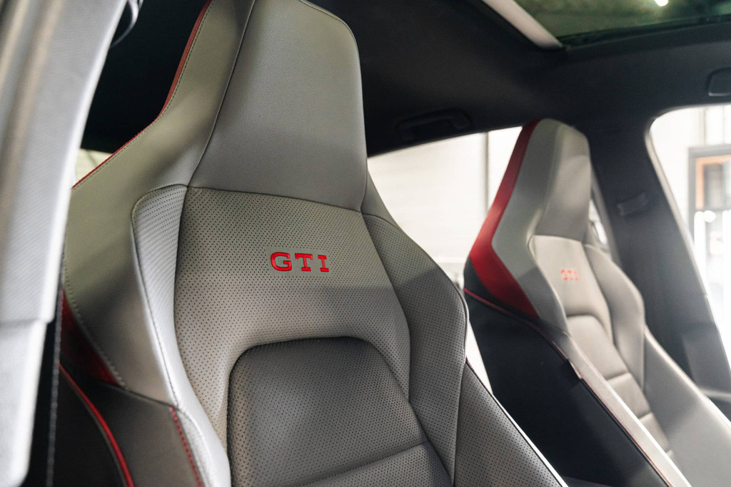 Volkswagen Golf 2.0 TSI GTI Clubsport 56162247-23.jpg | WagenparQ