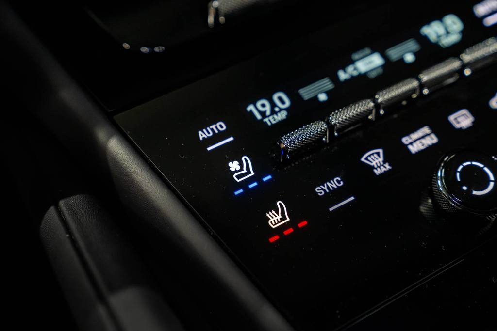 Porsche Cayenne Coupé 4.0 Turbo E-Hybrid GT 56401990-33.jpg | WagenparQ