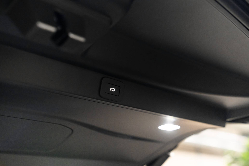 Land Rover Range Rover P550e Autobiography 56402731-21.jpg | WagenparQ