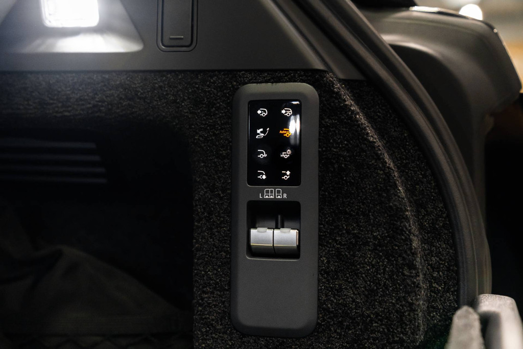 Land Rover Range Rover P550e Autobiography 56402731-22.jpg | WagenparQ