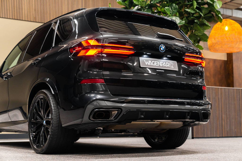 BMW X5 xDrive50e 57266479-15.jpg | WagenparQ